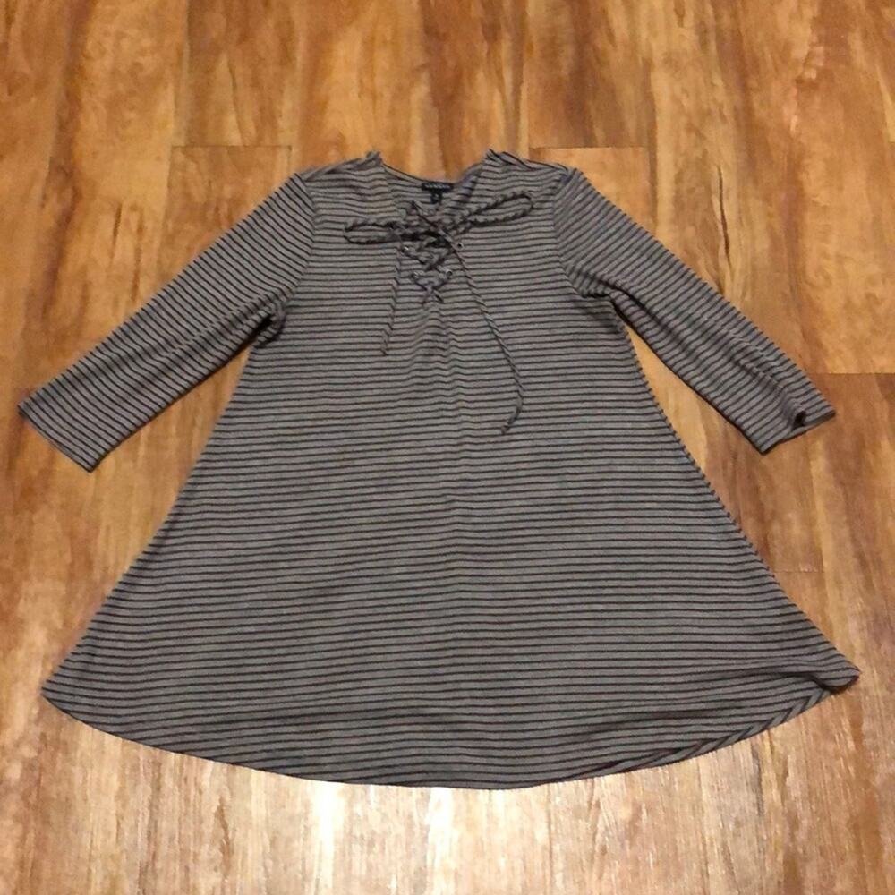 Hannah Gray and Maroon Striped Tunic Top Size Medium